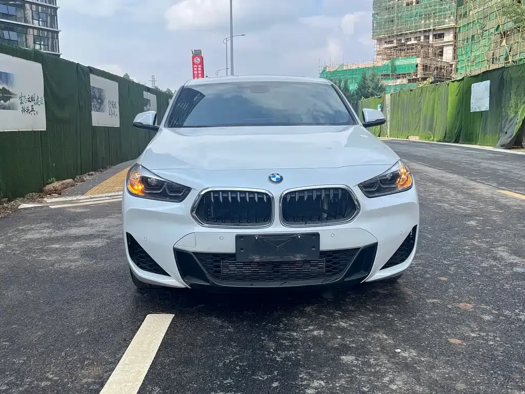 BMW X2 — фото 10