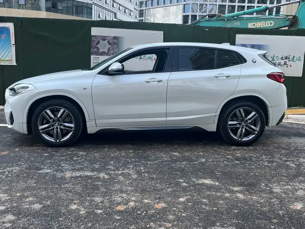 BMW X2 — фото 8