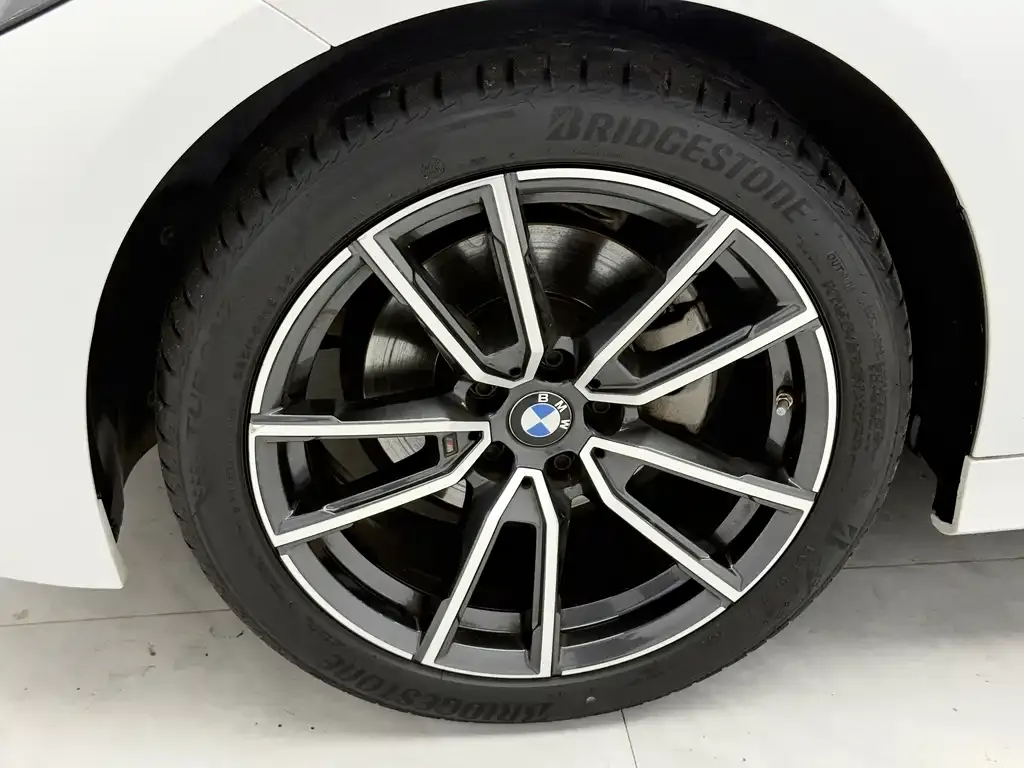 BMW 3 Series — фото 9