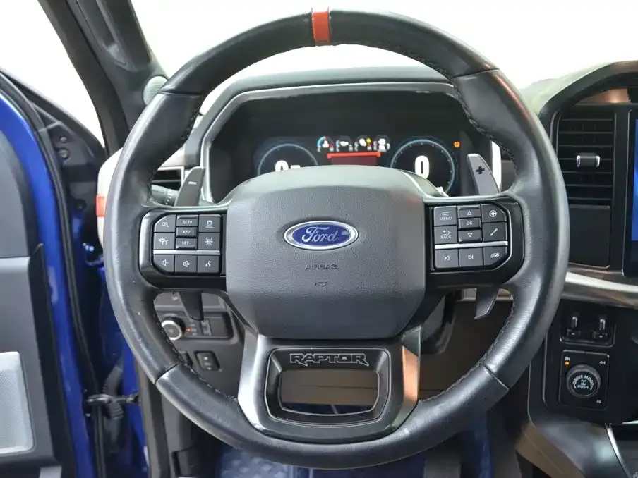 Ford F-150 Raptor — фото 6