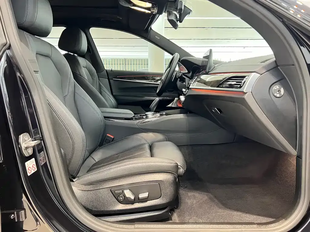 BMW 6 Series GT — фото 4