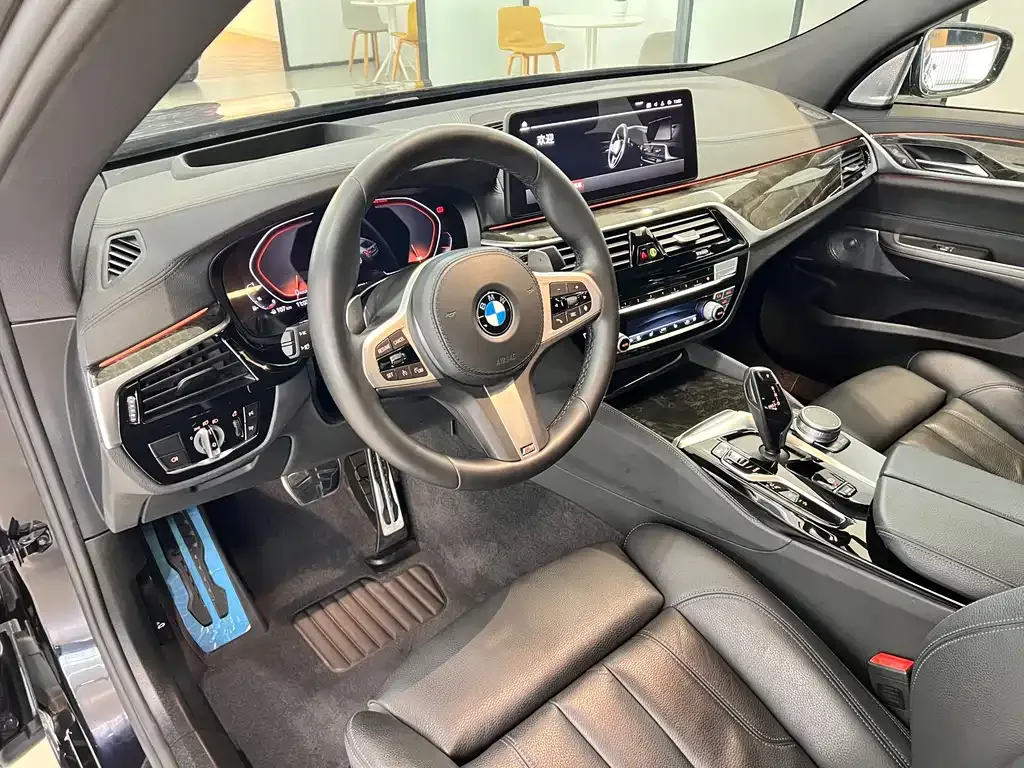 BMW 6 Series GT — фото 9