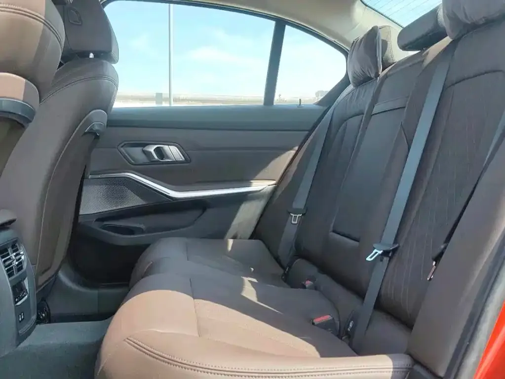 BMW i3 — фото 2