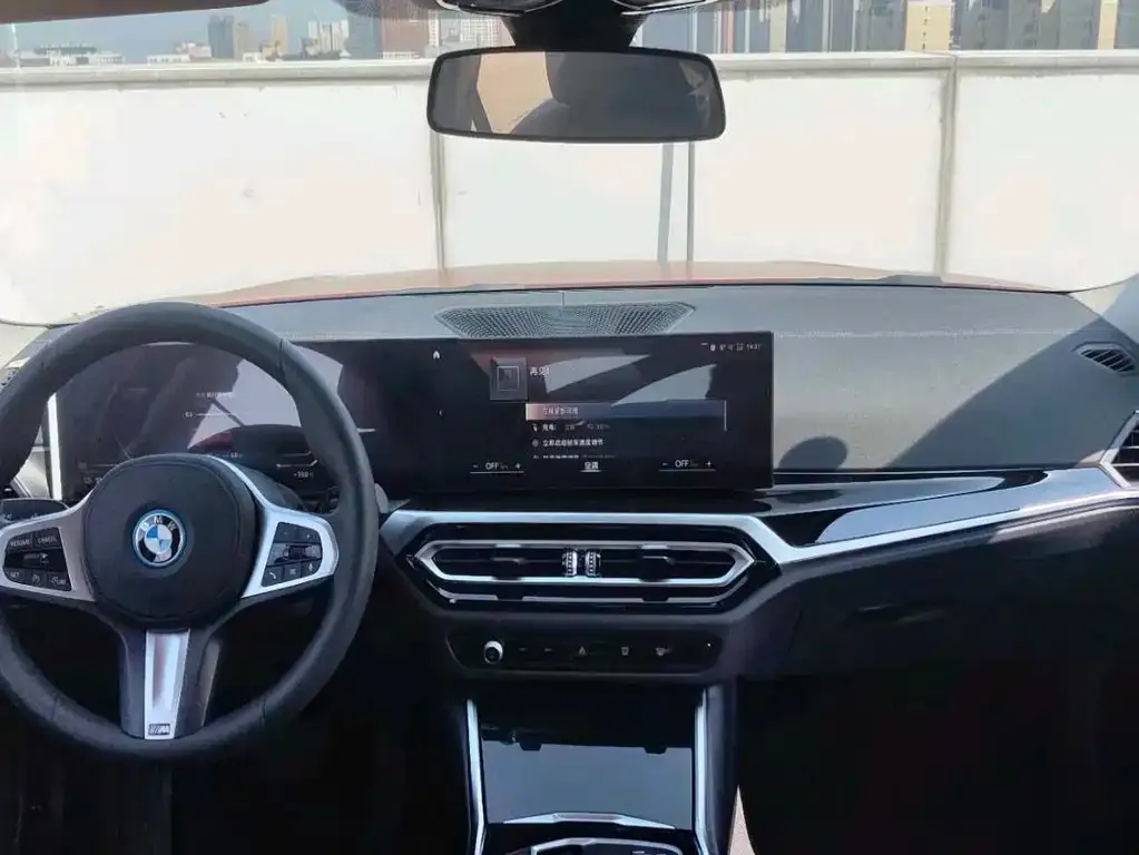 BMW i3 — фото 10