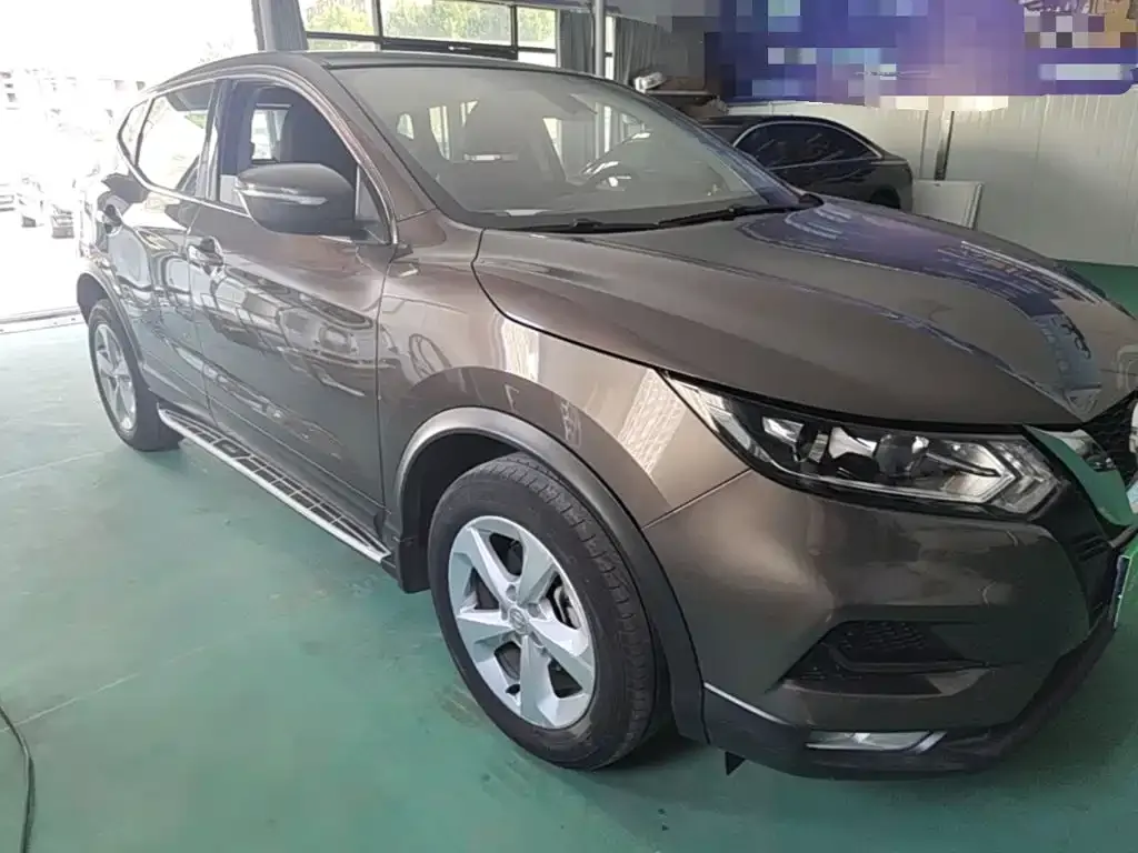 Nissan Qashqai — фото 7