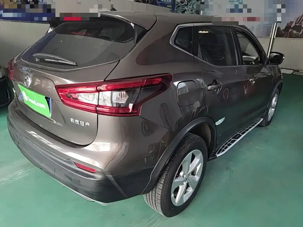 Nissan Qashqai — фото 4