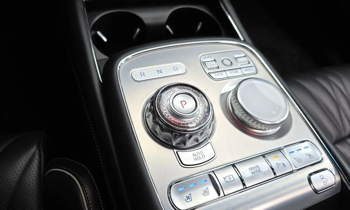 Genesis G90 — фото 2