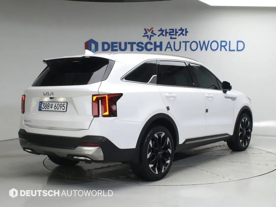 Kia Sorento — фото 3