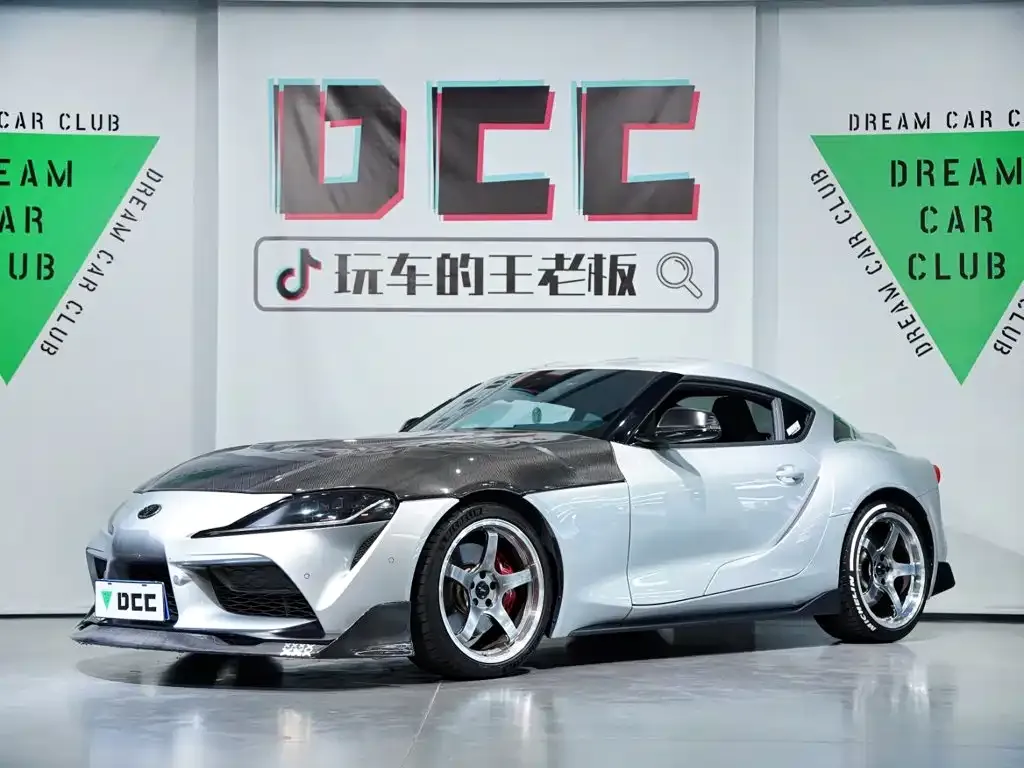 Toyota Supra — фото 1