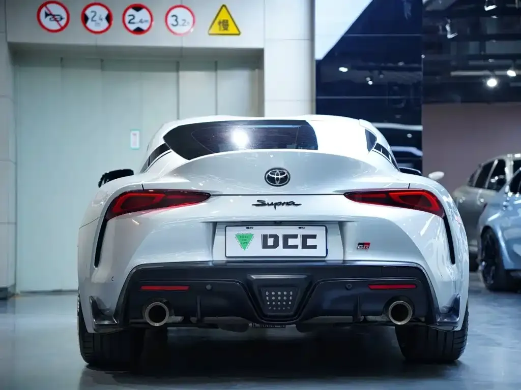 Toyota Supra — фото 3