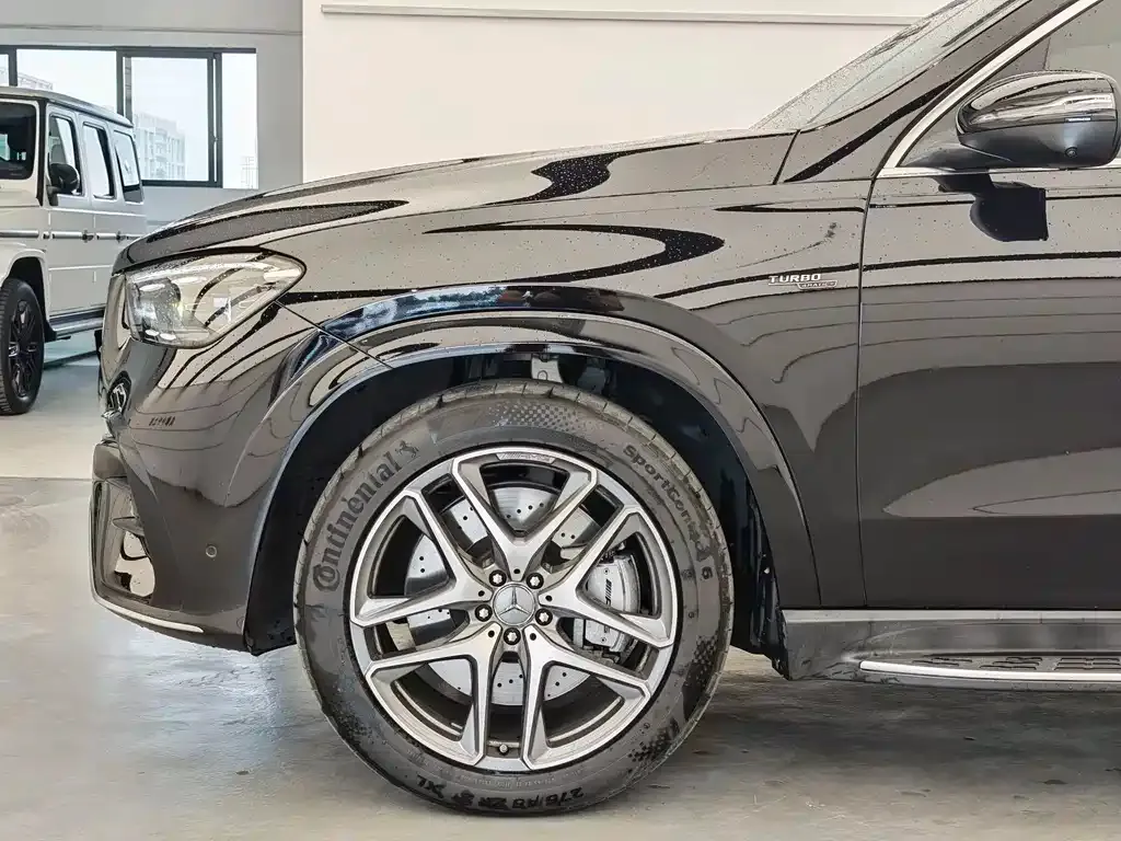 Mercedes-Benz GLE AMG — фото 7