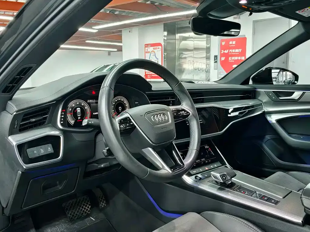 Audi A6L — фото 2