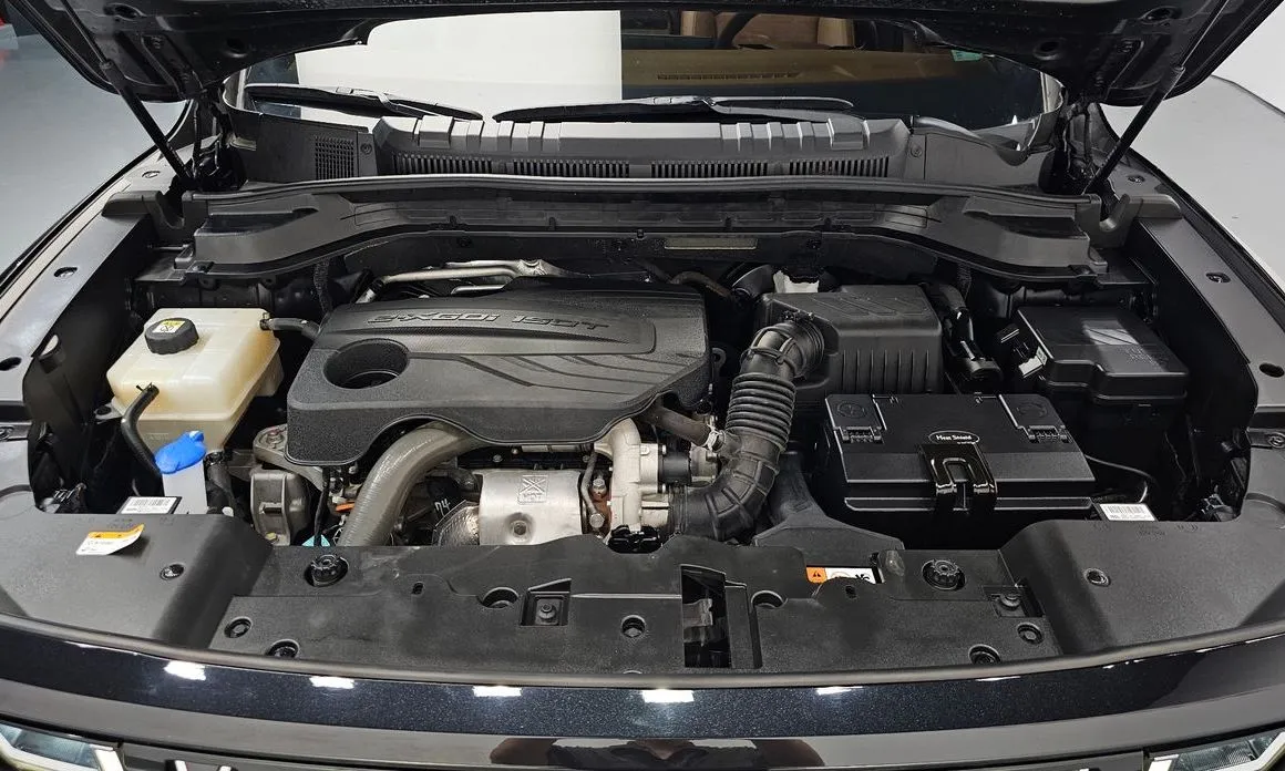 KG Mobility (Ssangyong) Torres — фото 9