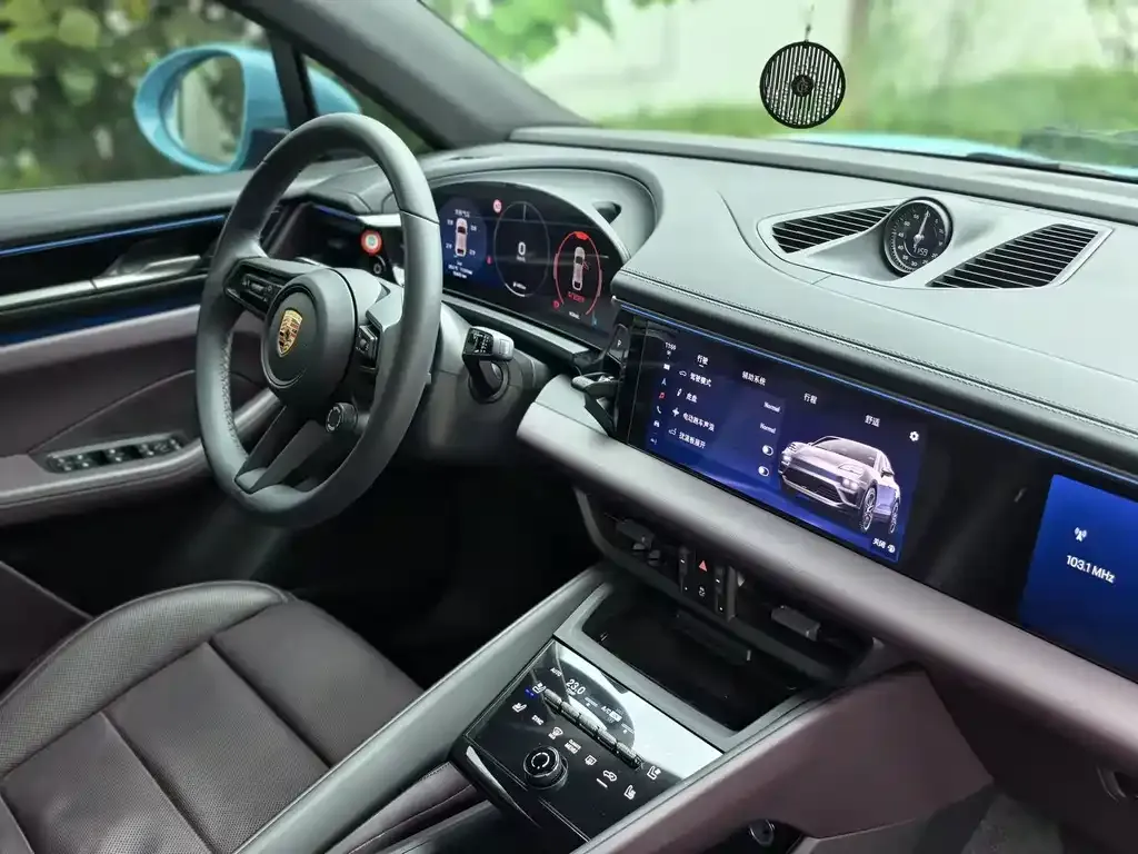 Porsche Macan EV — фото 9