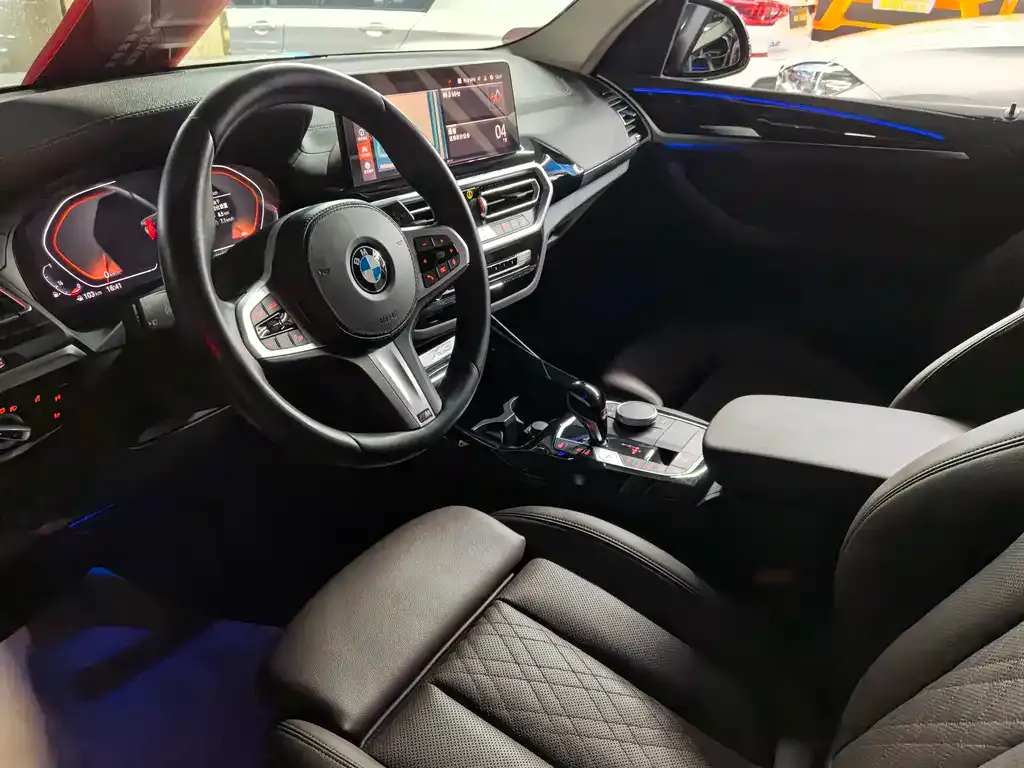 BMW X3 — фото 9