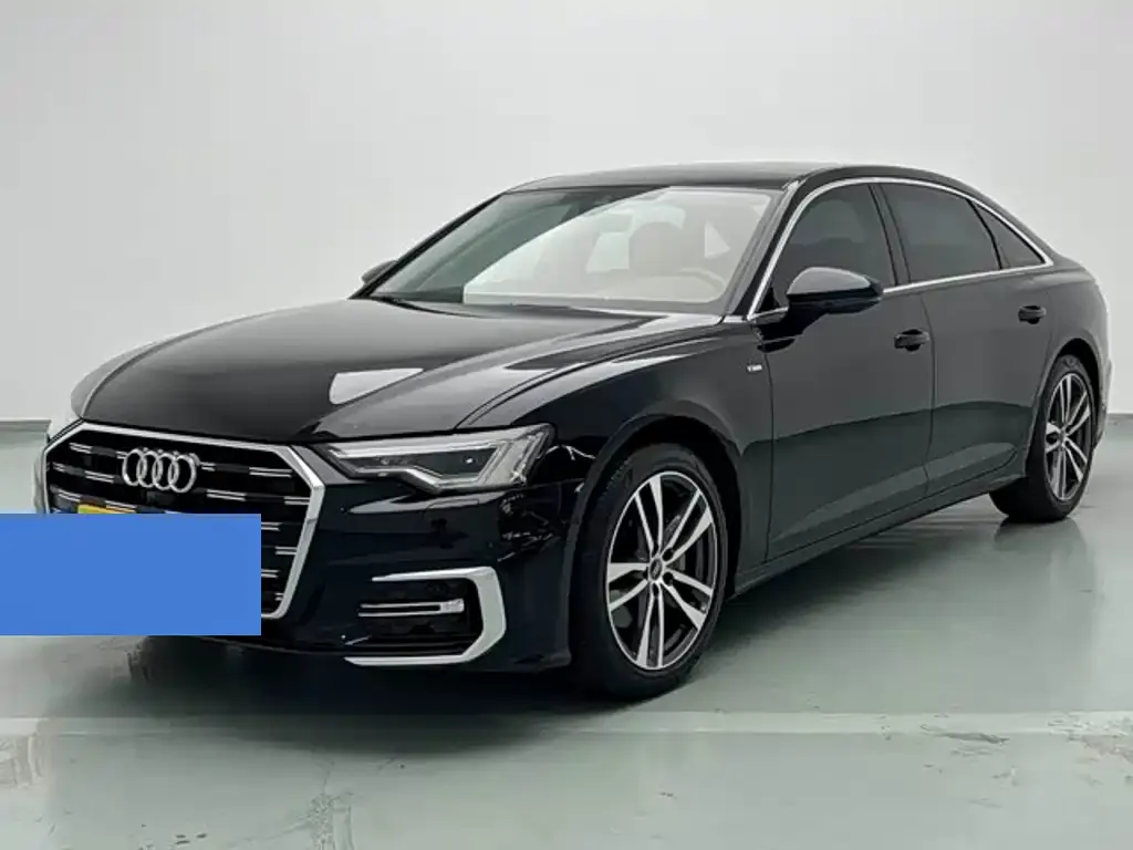Audi A6L — фото 1