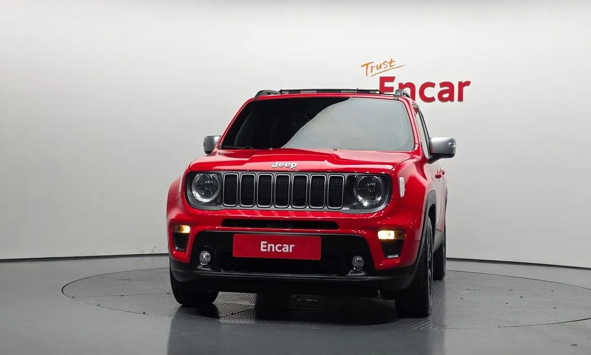 Jeep Renegade — фото 4