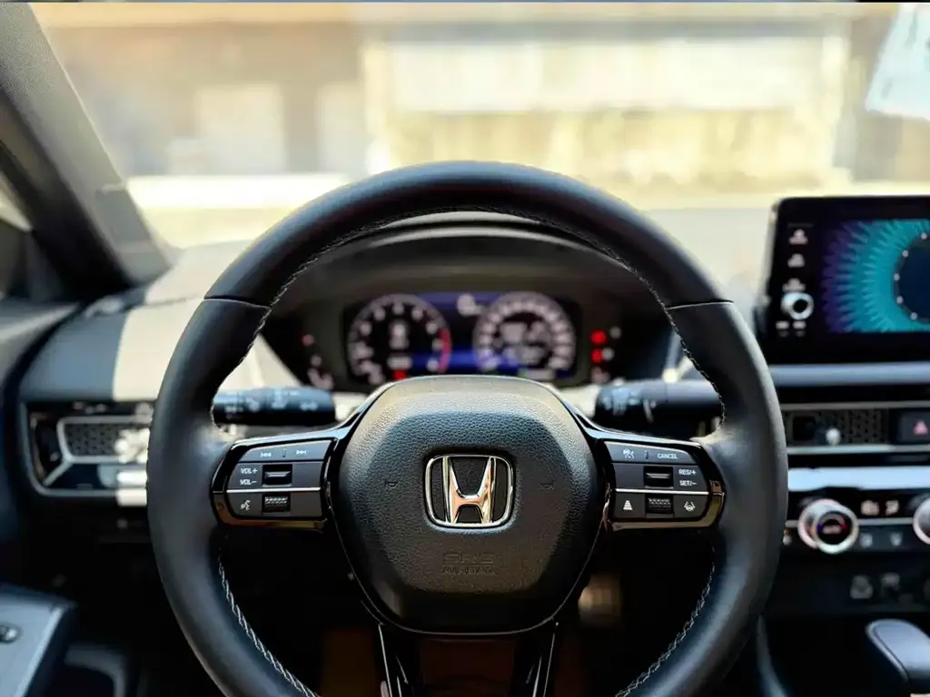 Honda Civic — фото 3