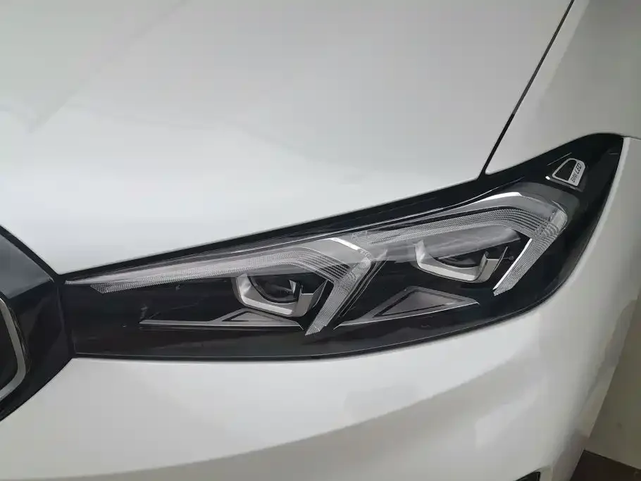 BMW i3 — фото 8
