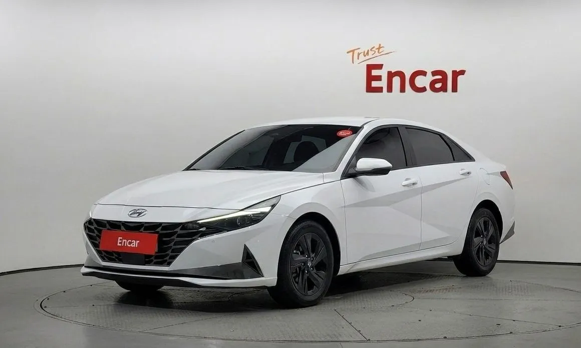Hyundai AVANTE — фото 1
