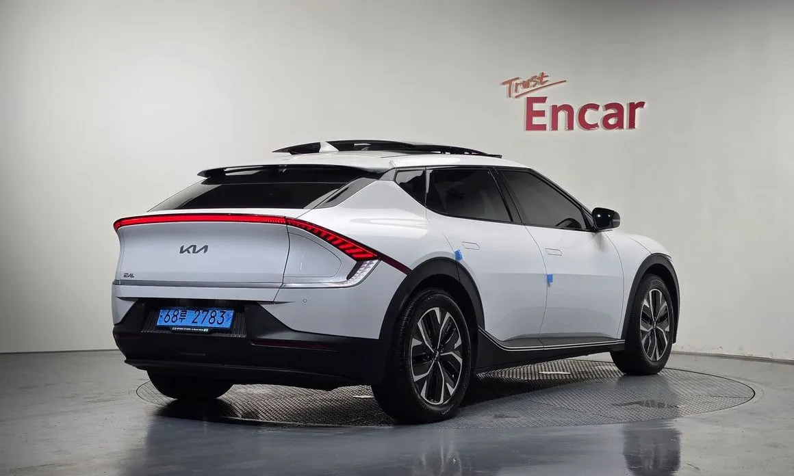 Kia EV6 — фото 7