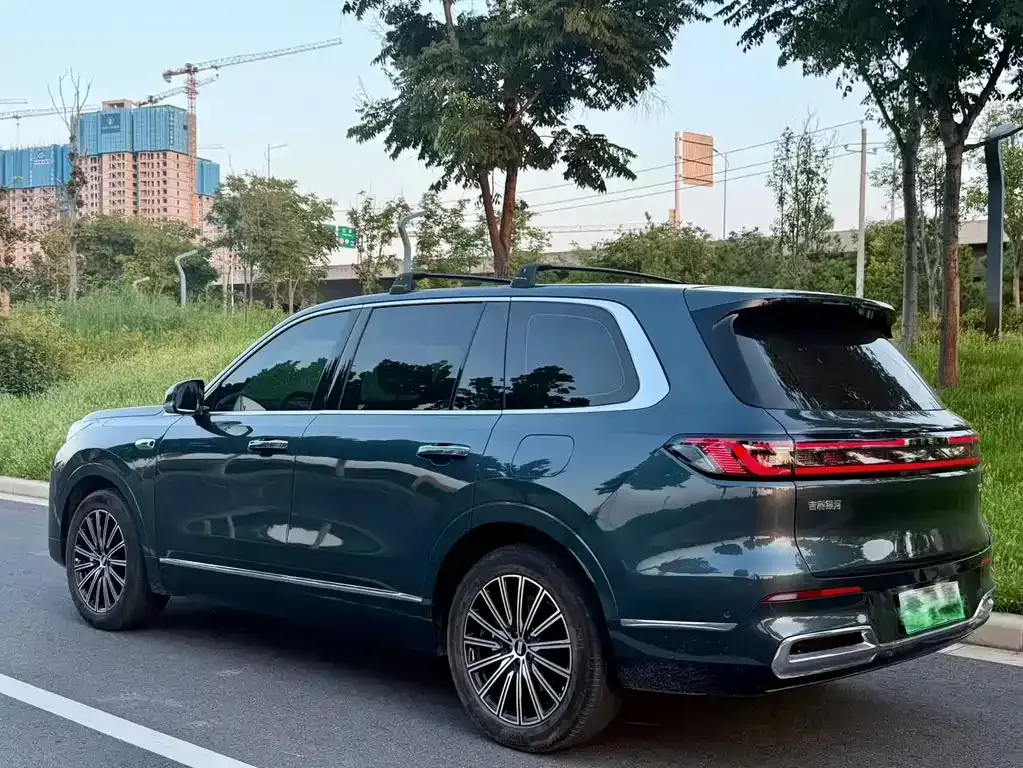 Geely Galaxy M9 — фото 5