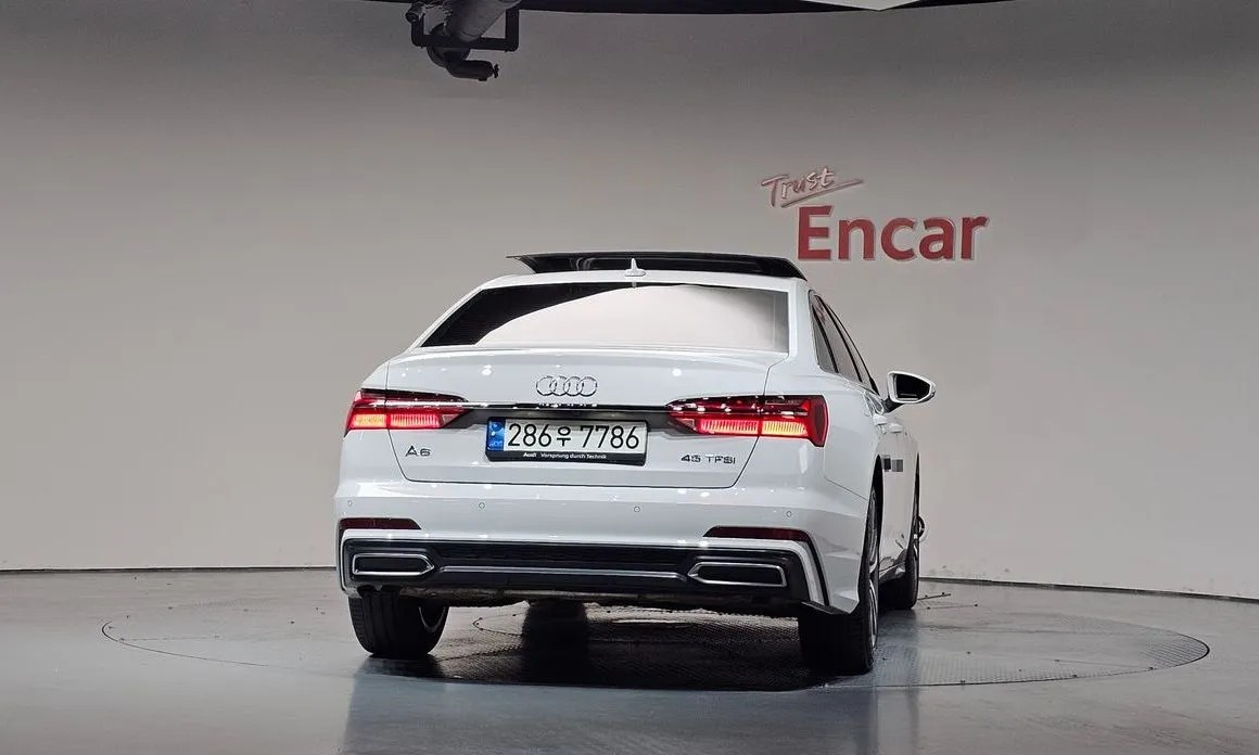 Audi A6 — фото 2