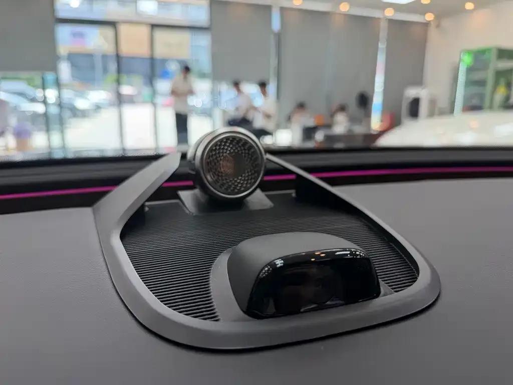 Mercedes-Benz E-Class New Energy — фото 2