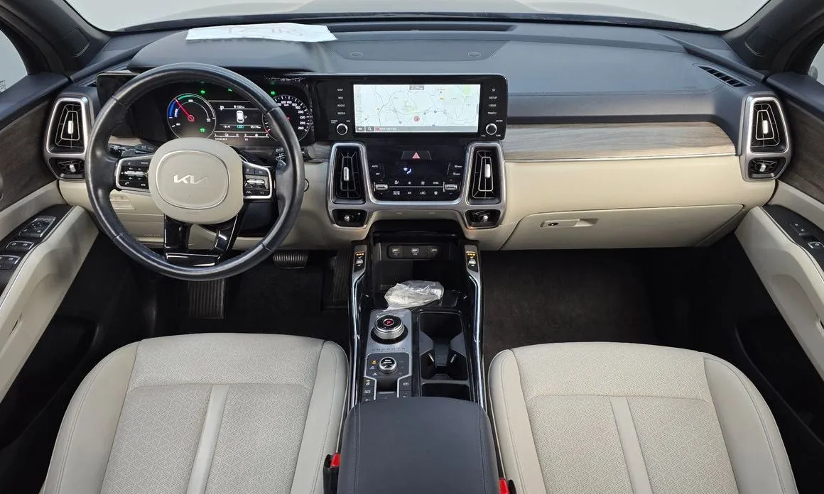 Kia Sorento — фото 7