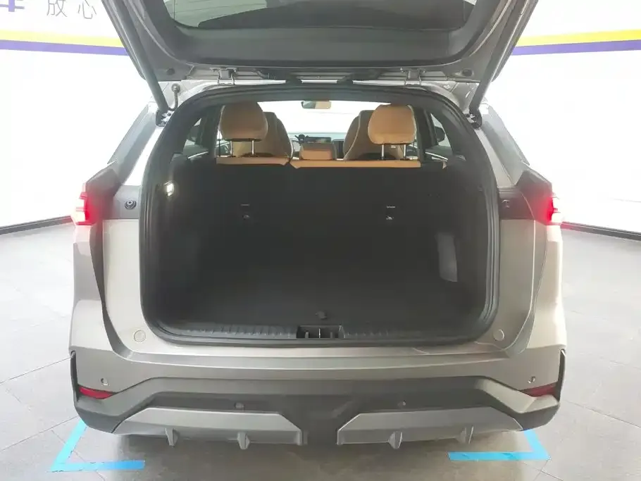 Geely Galaxy L7 — фото 4
