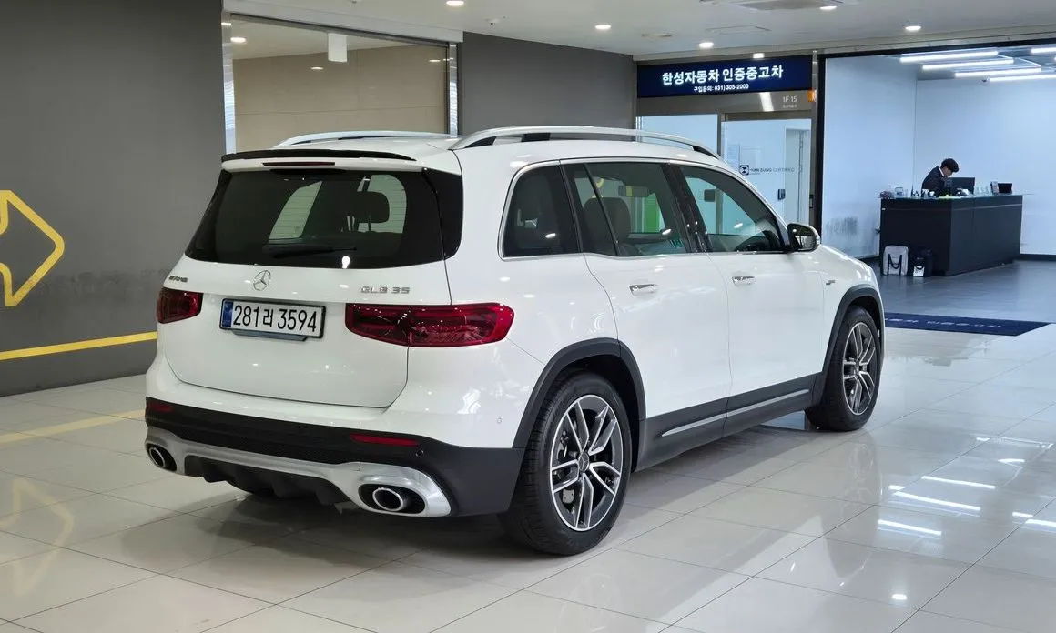 Mercedes-Benz GLB-Class — фото 7