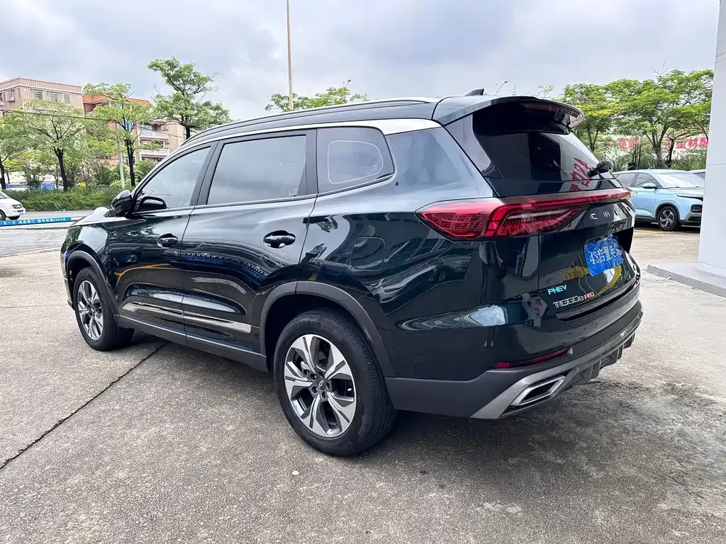 Chery Tiggo 8 PRO NEV — фото 5