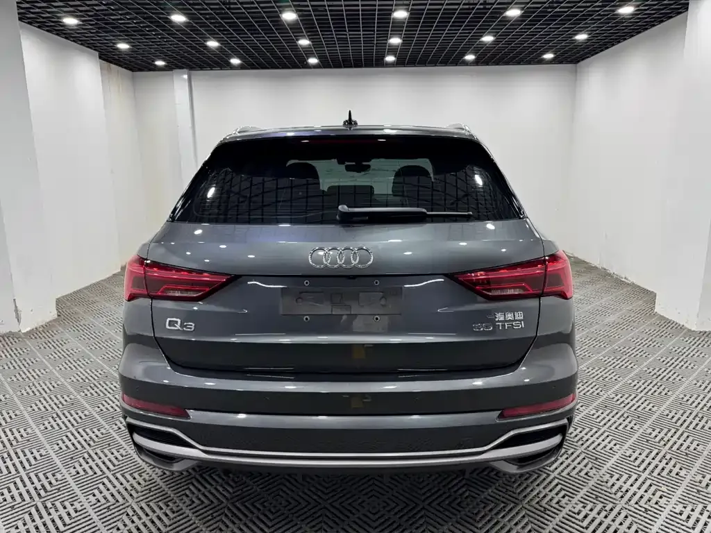 Audi Q3 — фото 8