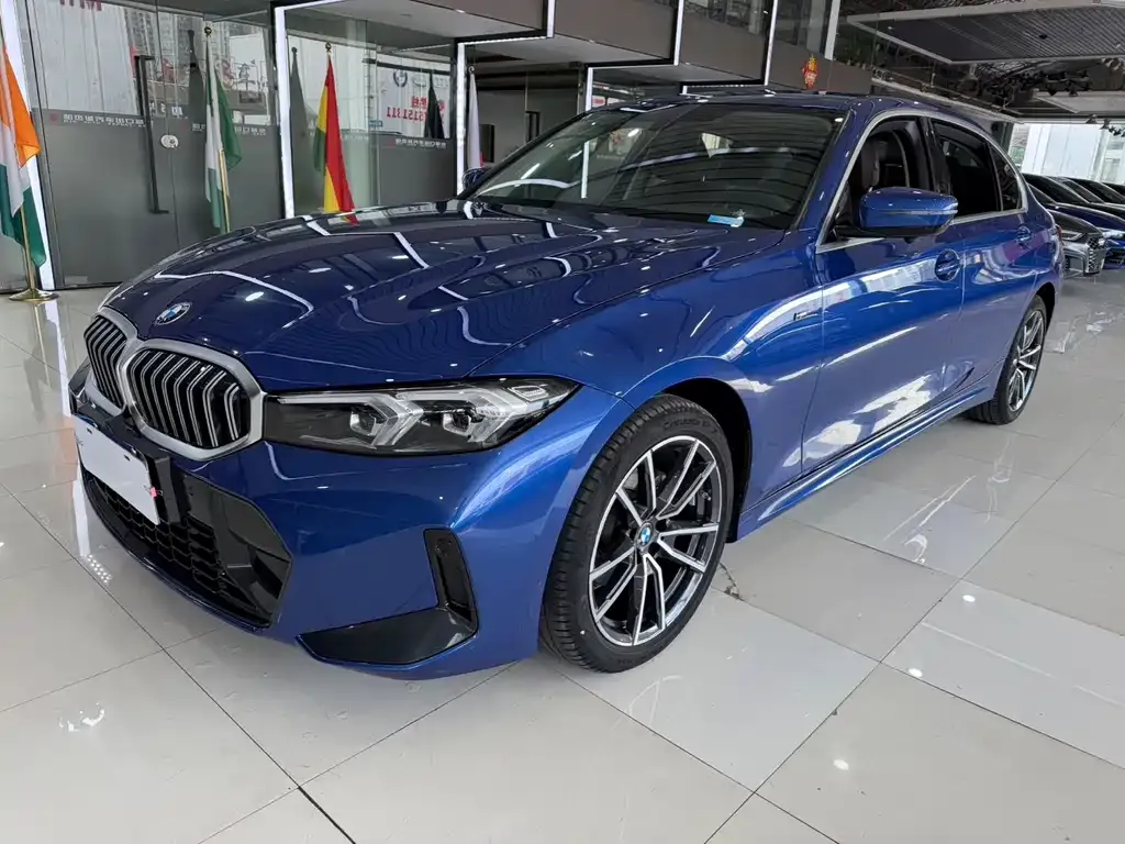 BMW 3 Series — фото 1