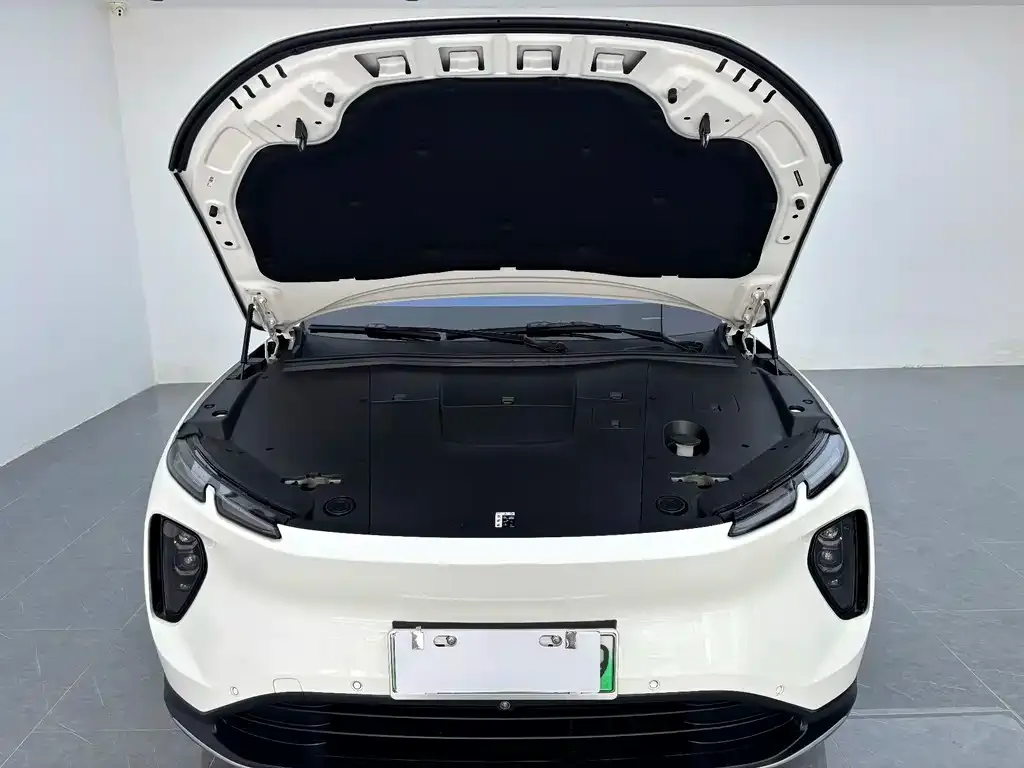 NIO EC6 — фото 2