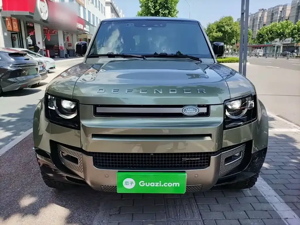 Land Rover Defender — фото 6