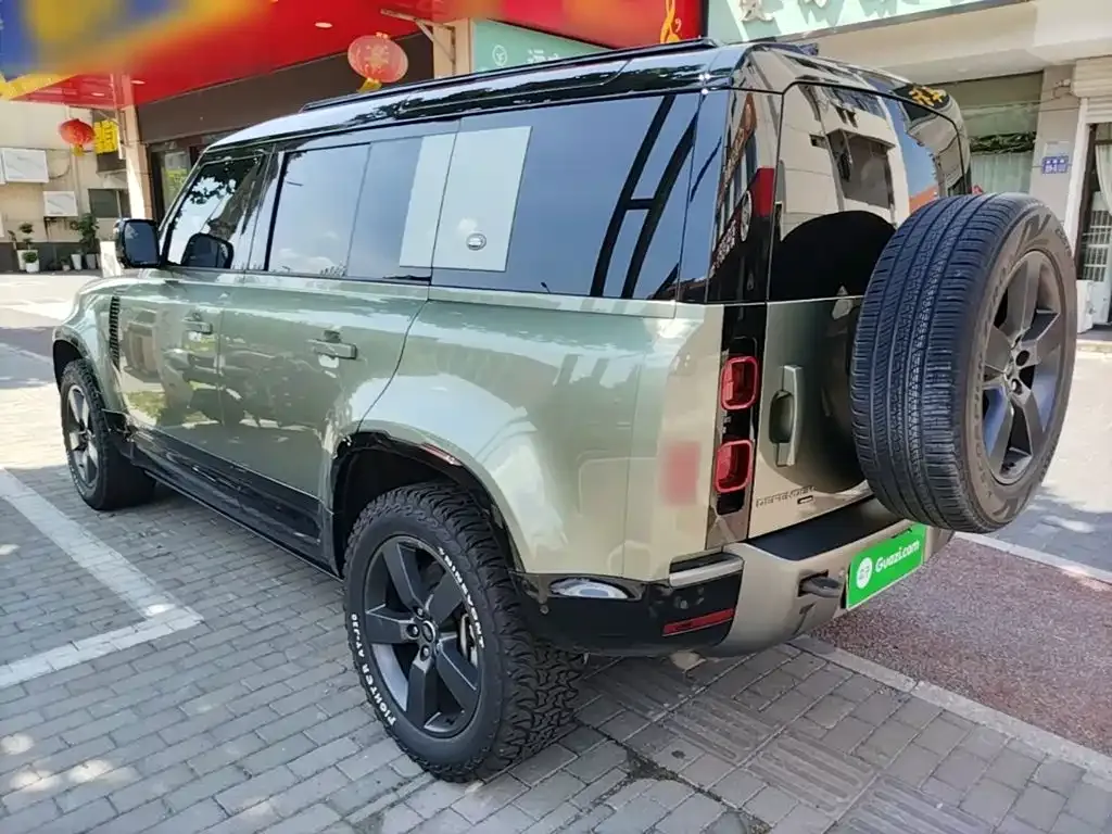 Land Rover Defender — фото 8