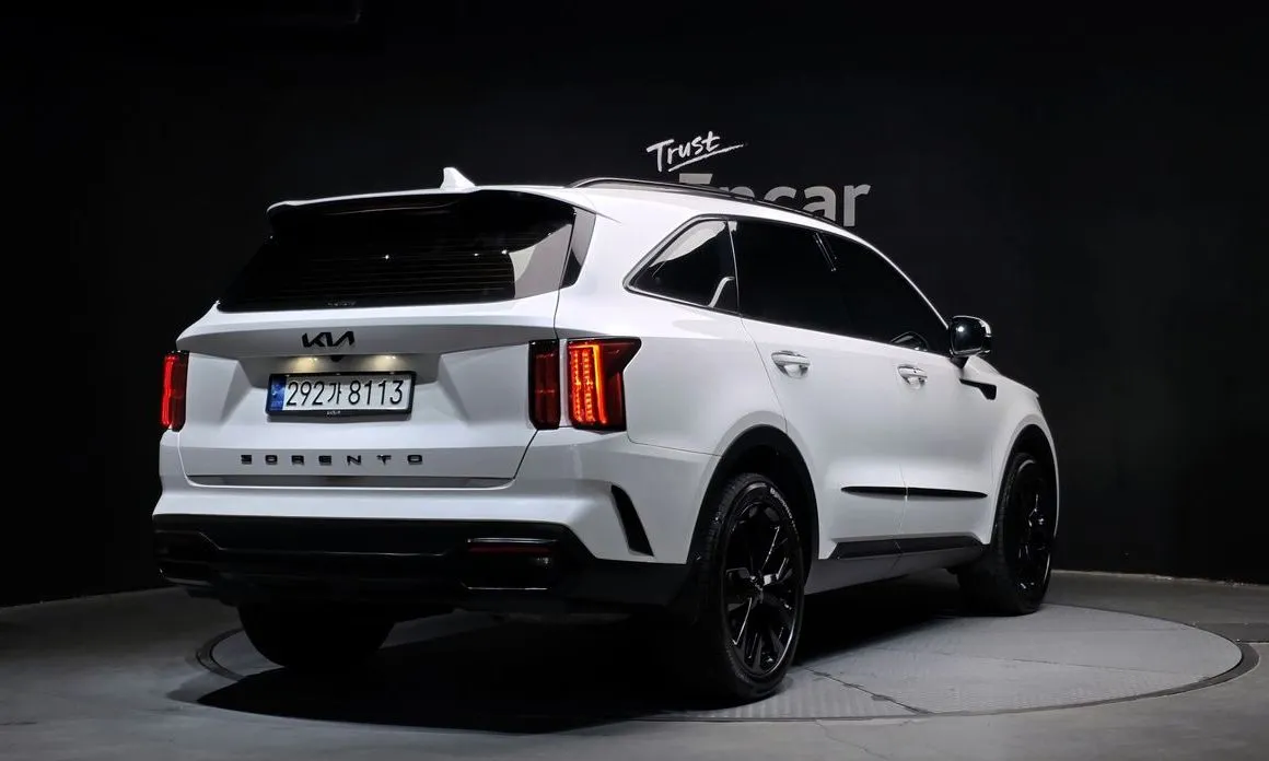 Kia Sorento — фото 4