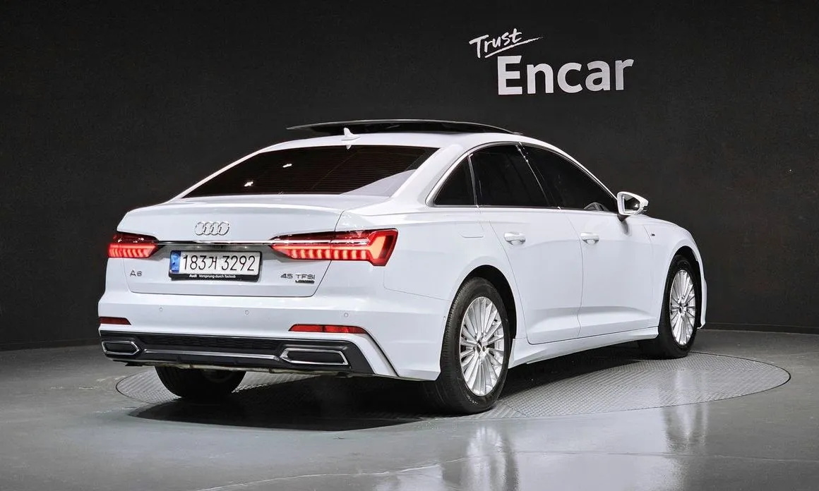 Audi A6 — фото 6