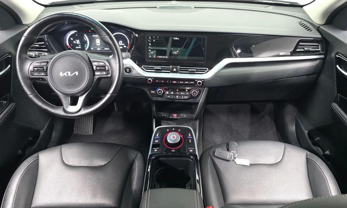 Kia Niro — фото 10