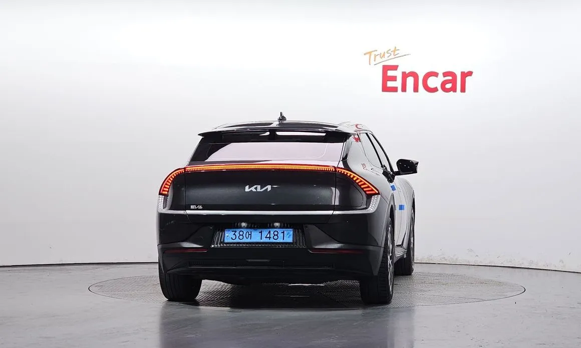 Kia EV6 — фото 7