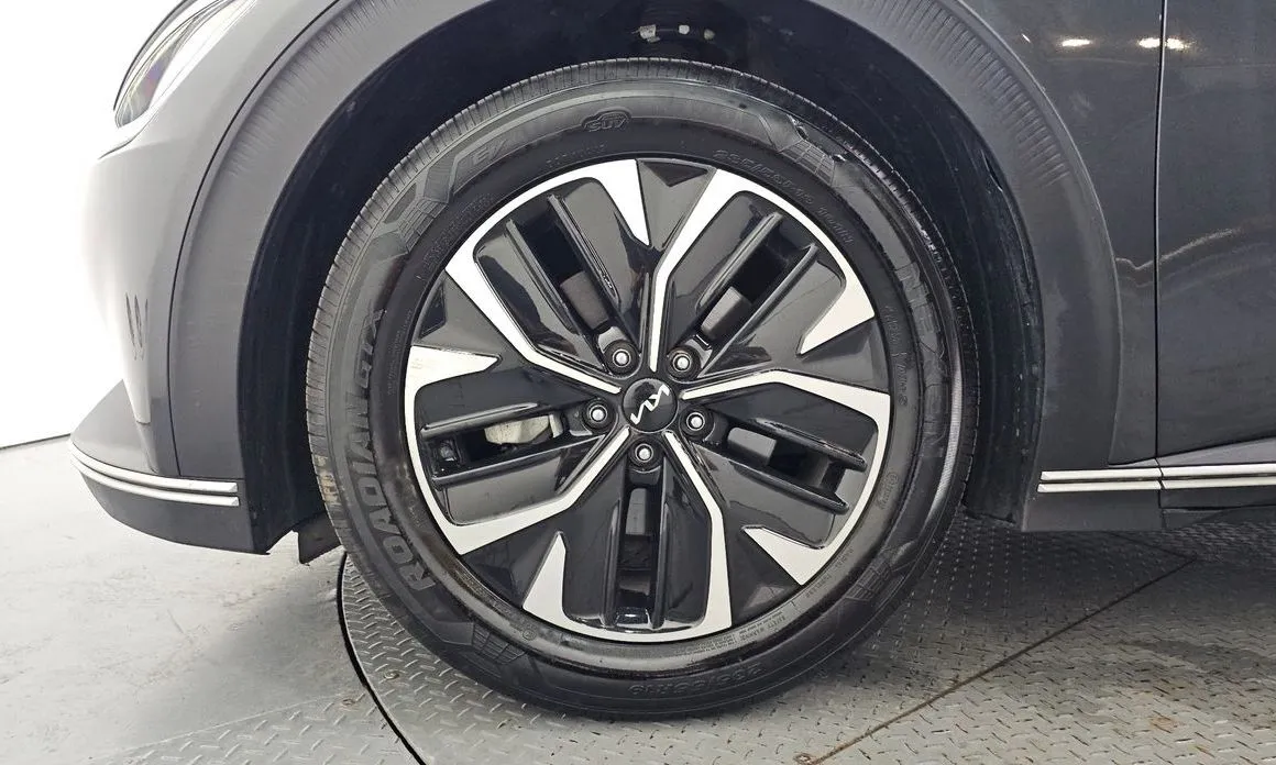 Kia EV6 — фото 4