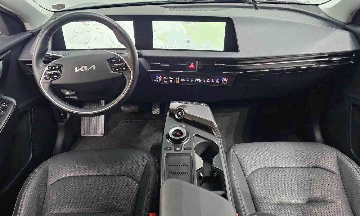 Kia EV6 — фото 10