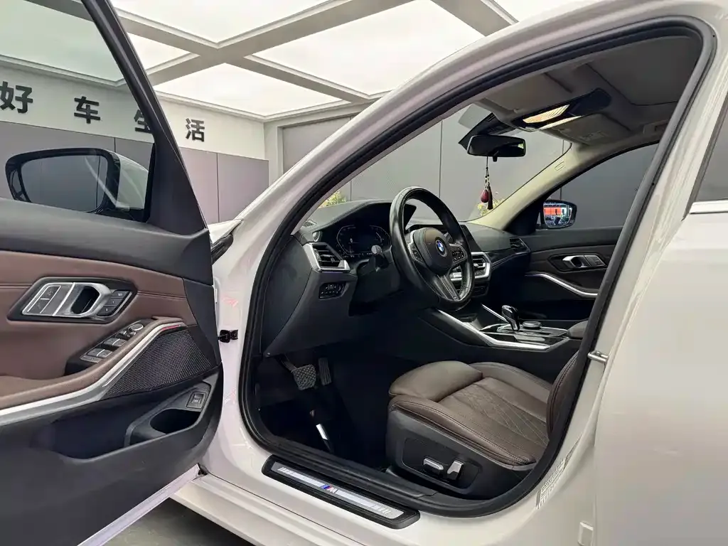 BMW 3 Series — фото 10