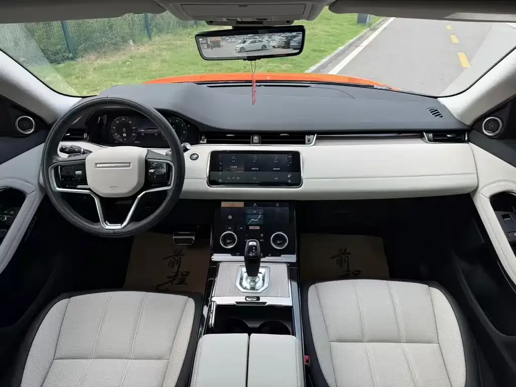 Land Rover Evoque — фото 8
