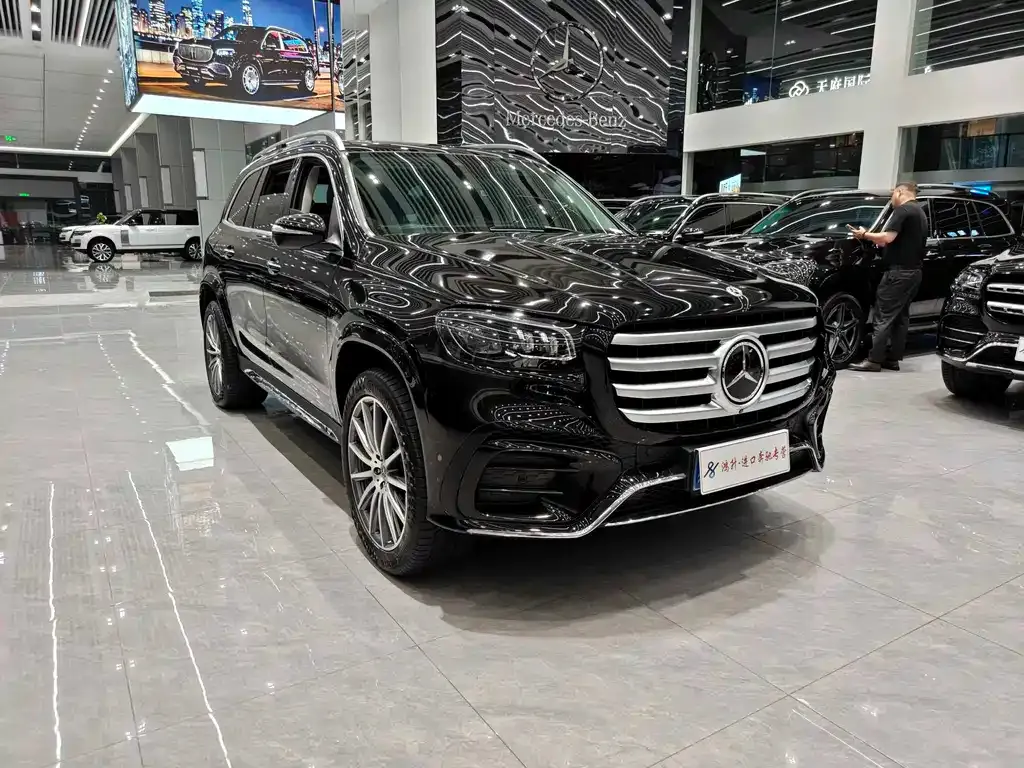 Mercedes-Benz GLS — фото 5