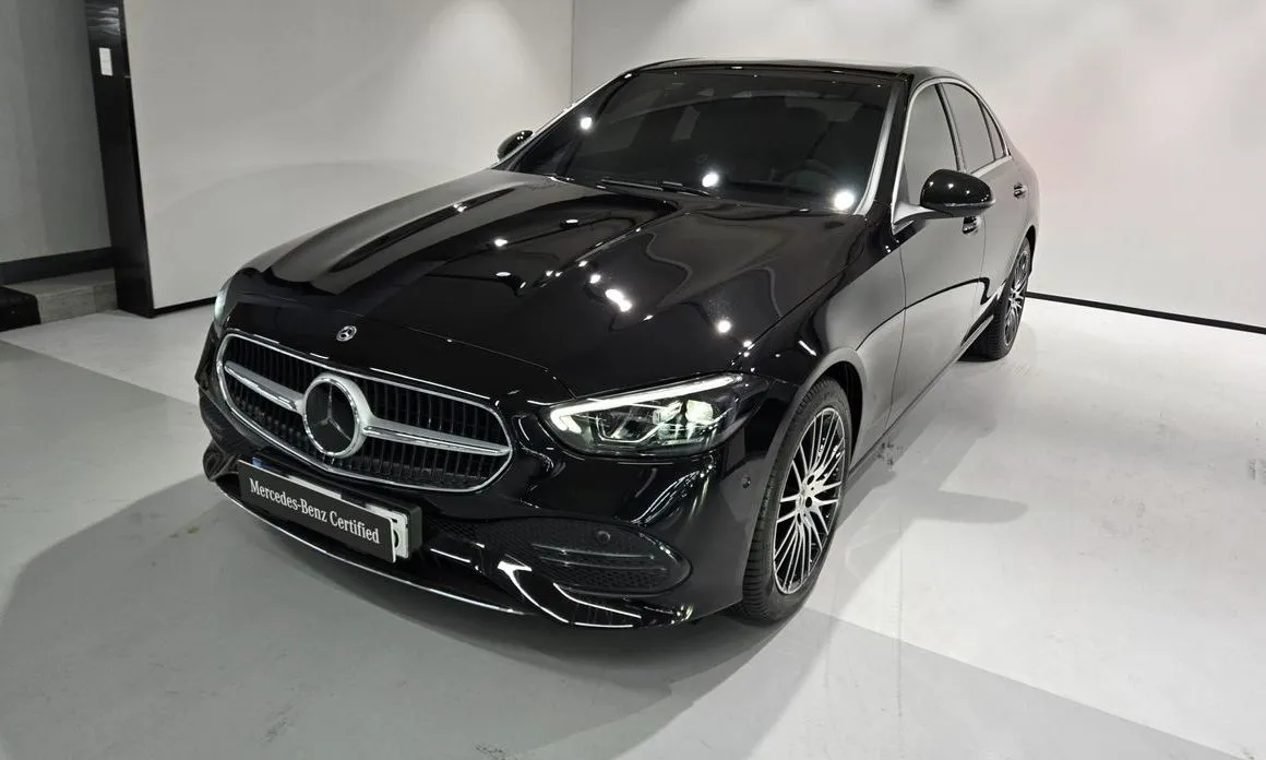 Mercedes-Benz C-Class — фото 1