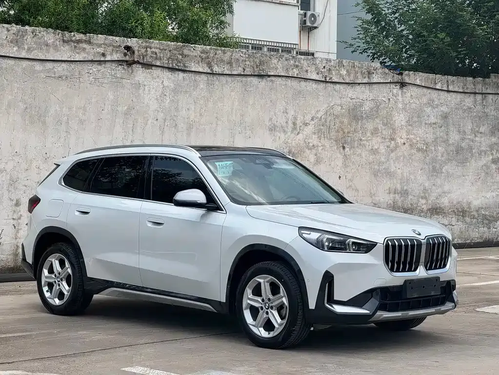 BMW X1 — фото 4