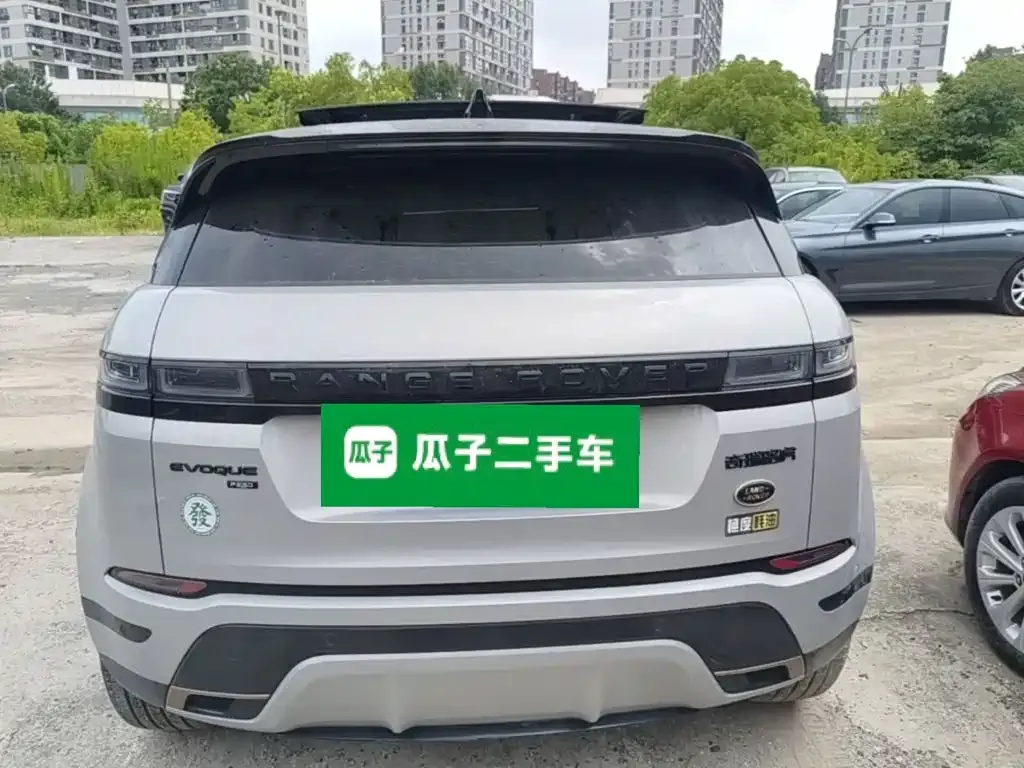 Land Rover Evoque — фото 10