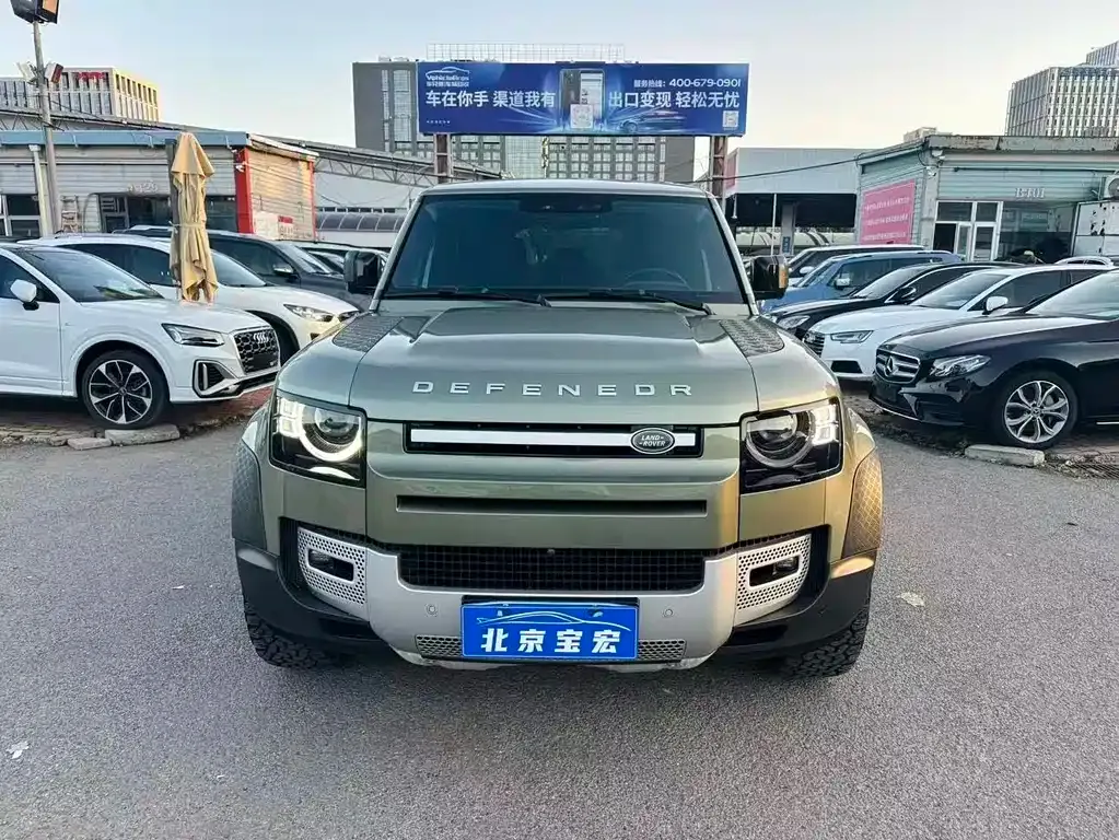 Land Rover Defender — фото 10